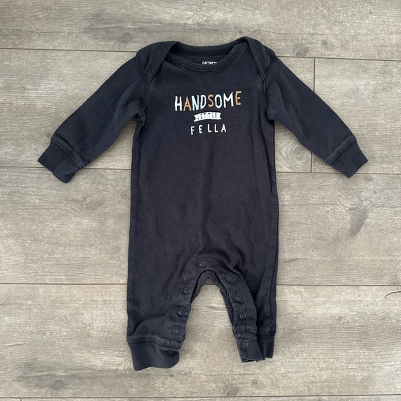 Carter's Other - Carter’s baby boy handsome fella jumper jumpsuit size 3 months
Guc
Bin HH